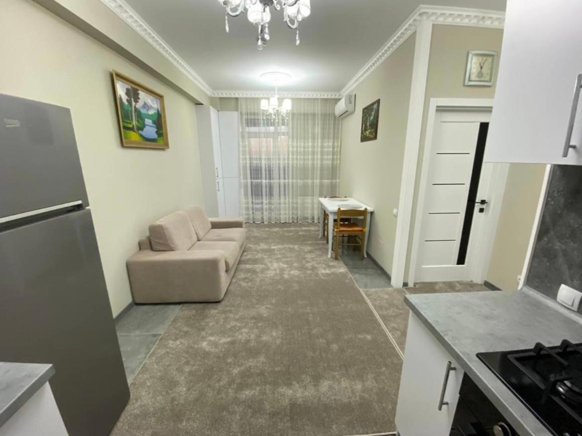 Ferienwohnung Luxury Oasis Flat Kischinau Exterior foto
